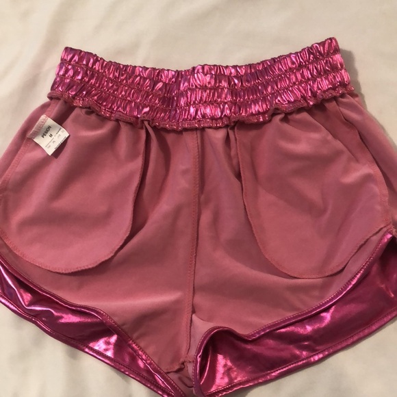 Pesion Women’s Metallic Hot Short Shorts Size Medium - Picture 8 of 8